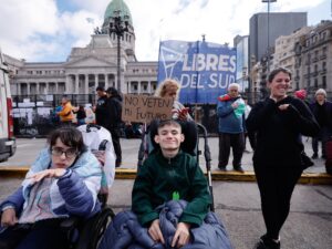 Legislar a espaldas de la comunidad es inconstitucional”: rechazo total al dictamen oficialista que busca frenar la prórroga de la Ley de Emergencia